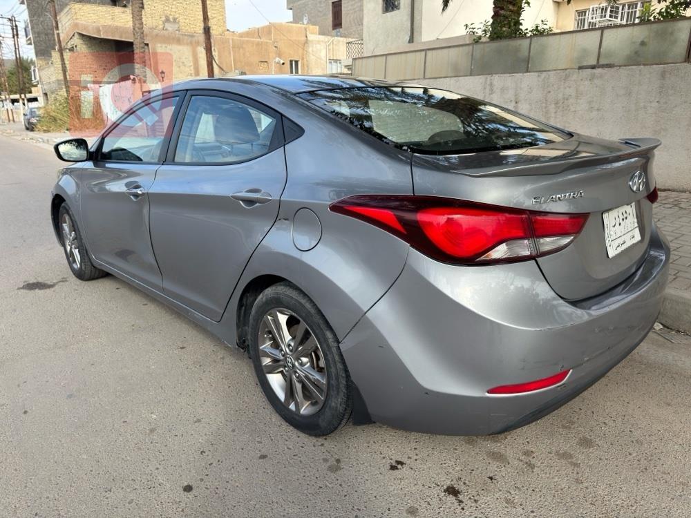 هيونداي النترا